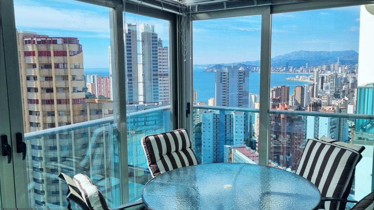 Skyline 14 Large And Sunny All-day Balcony With Stunning Sea Views Appartement Benidorm