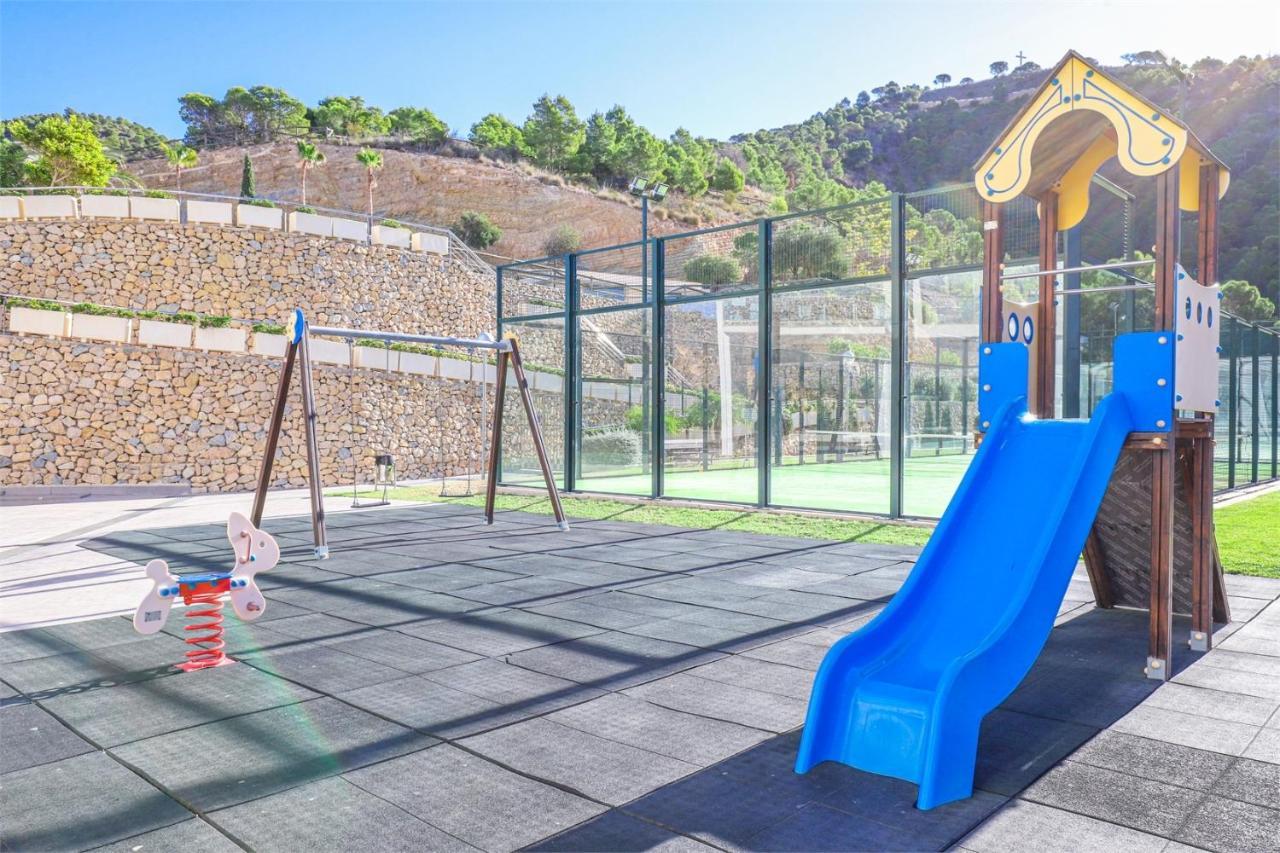 Apartamento Skyline 14 Large And Sunny All-day Balcony With Stunning Sea Views