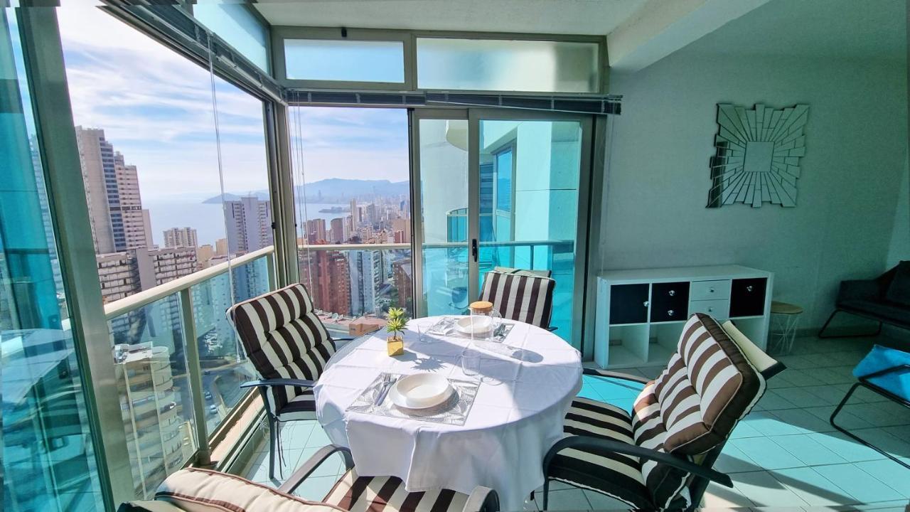 Skyline 14 Large And Sunny All-day Balcony With Stunning Sea Views Apartamento Benidorm
